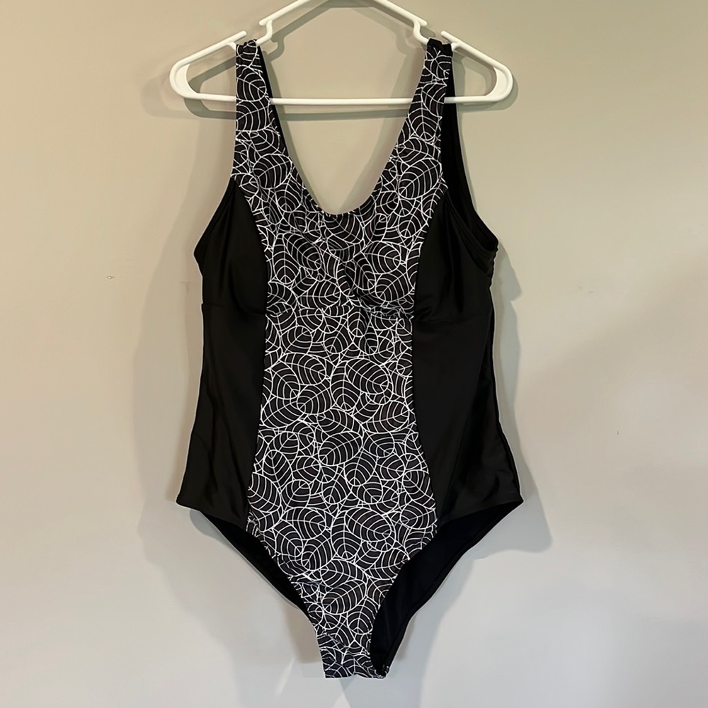 Women’s SHEIN Curve 3XL swimsuit